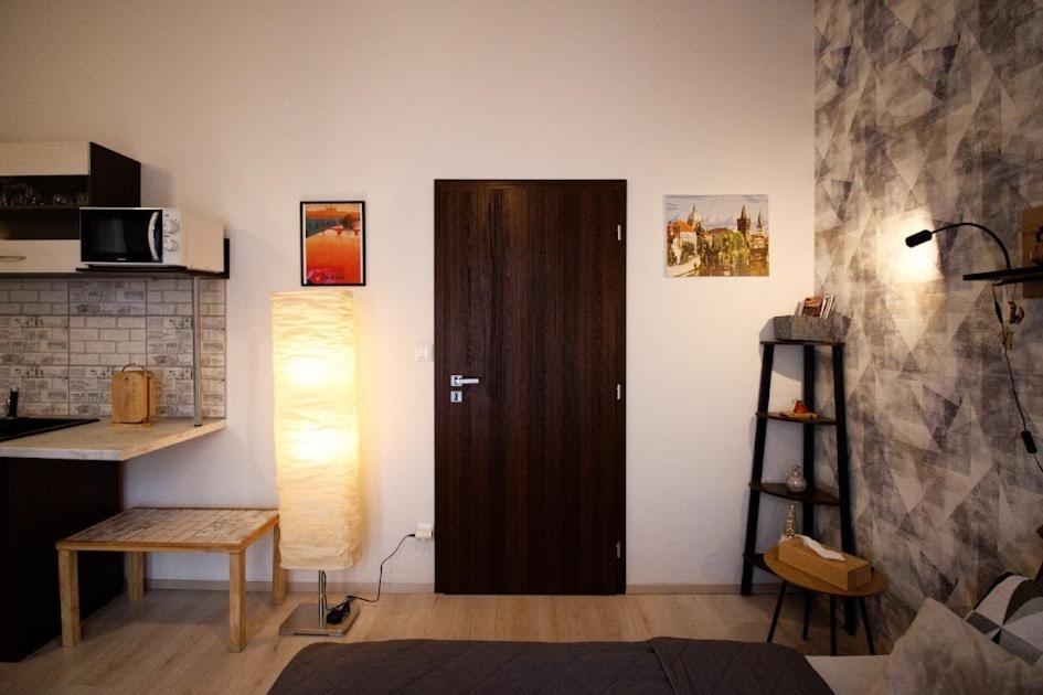 Cosy Studio, 15Min To Old Centre, Self-Check In, Free Wifi, Welcome Drink! Praga Zewnętrze zdjęcie